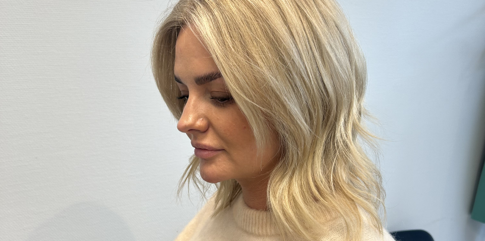 Salong Frida – frisörsalong i Borlänge, Dalarna med balayage, hårfärgning och hårförlängningar